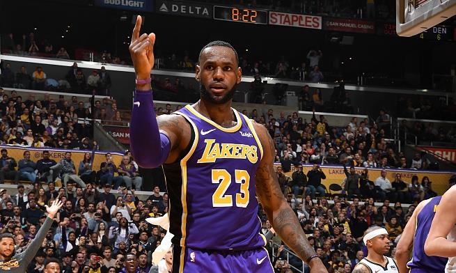 亚斯的首秀 亚斯的首秀