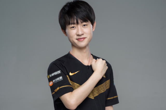 临对方的猛 临对方的猛